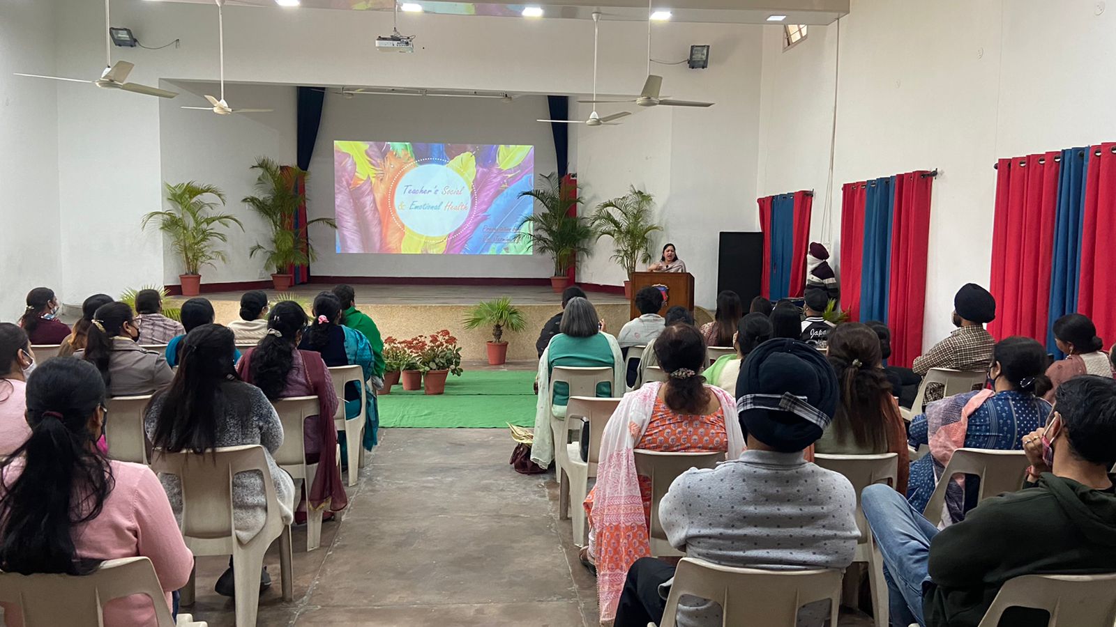 Teachers as students! at Modern Senior Secondary School, Patiala
